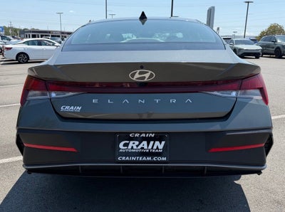 2024 Hyundai ELANTRA SEL