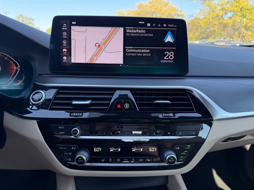 2022 BMW 5 Series 540i xDrive *Live Cockpit Pro/ Convenience Pkg