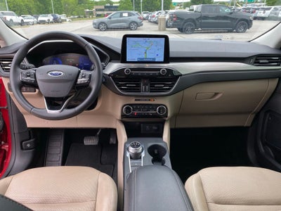 2022 Ford Escape Titanium