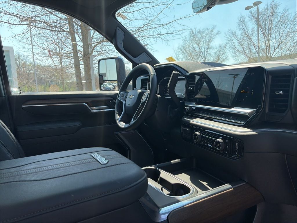 2025 Chevrolet Silverado 3500HD High Country PREMIUM/TECH PKG