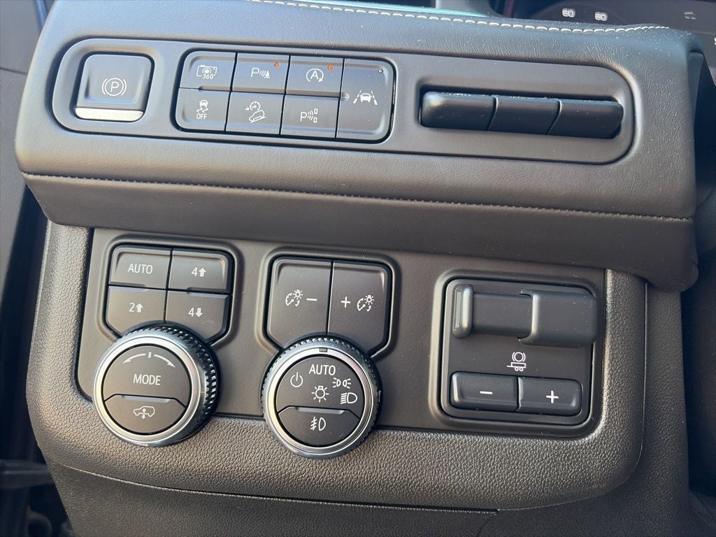 2023 GMC Yukon Denali Ultimate New Tires! Super Cruise, Rear Media!