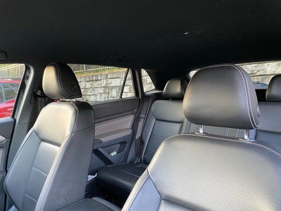2022 Volkswagen Atlas Cross Sport 2.0T SE