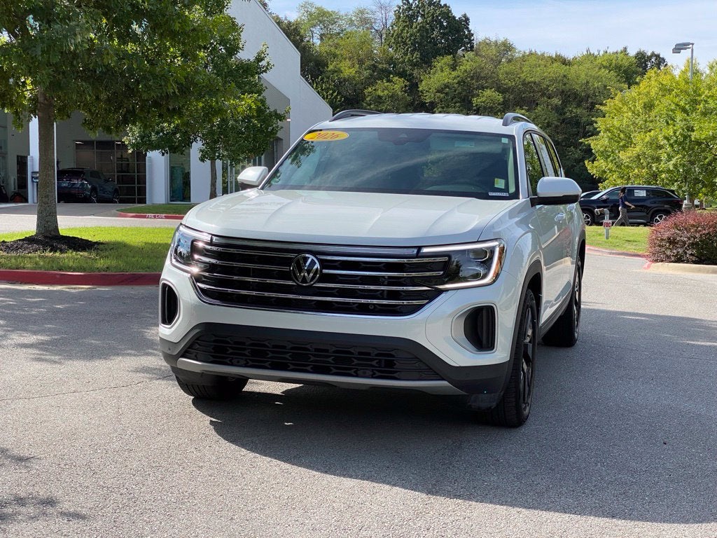 2026 Volkswagen Atlas SE w/Technology