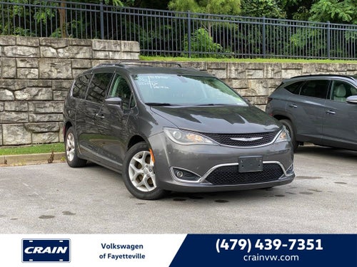 2017 Chrysler Pacifica Touring L
