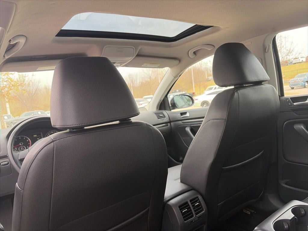 2010 Volkswagen Jetta Wolfsburg