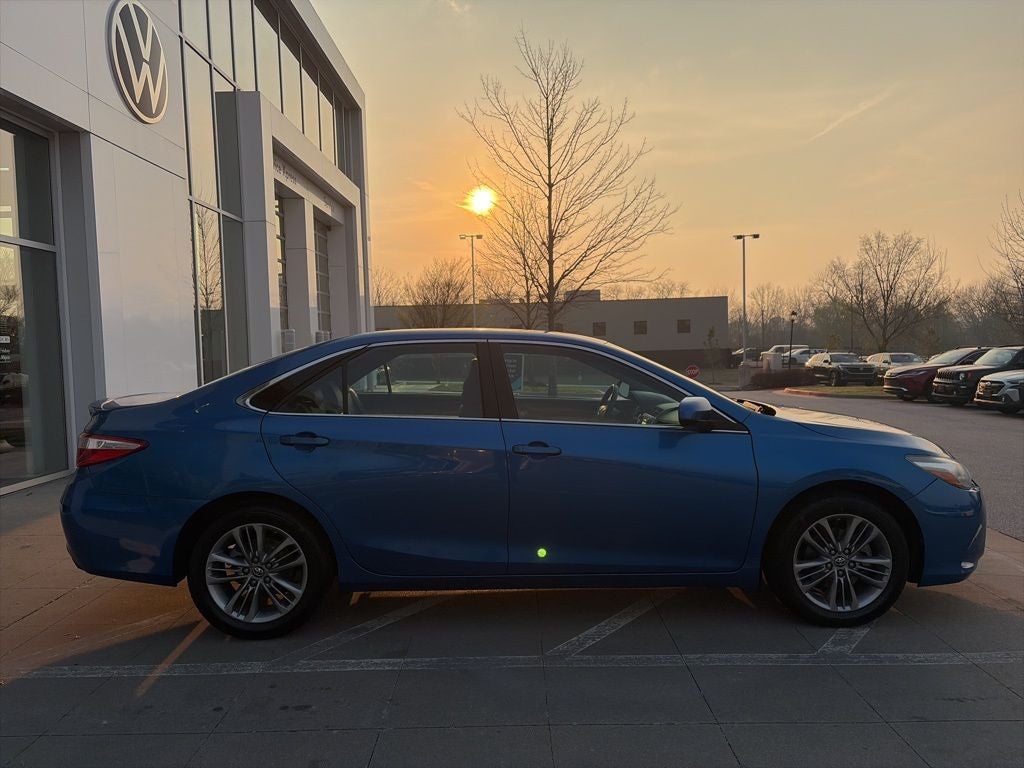 2017 Toyota Camry SE CLEAN CARFAX AND GOOD SVC RECORDS