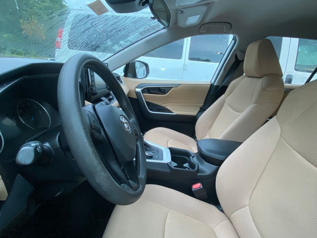 2021 Toyota RAV4 Hybrid LE
