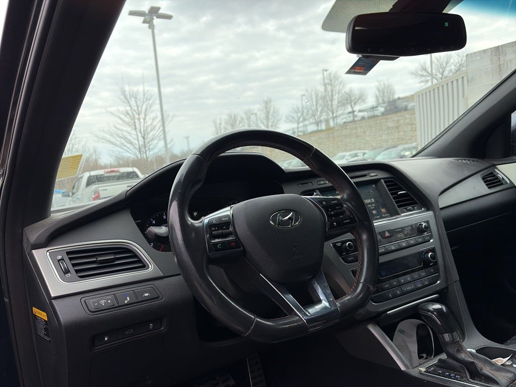 2015 Hyundai SONATA Limited