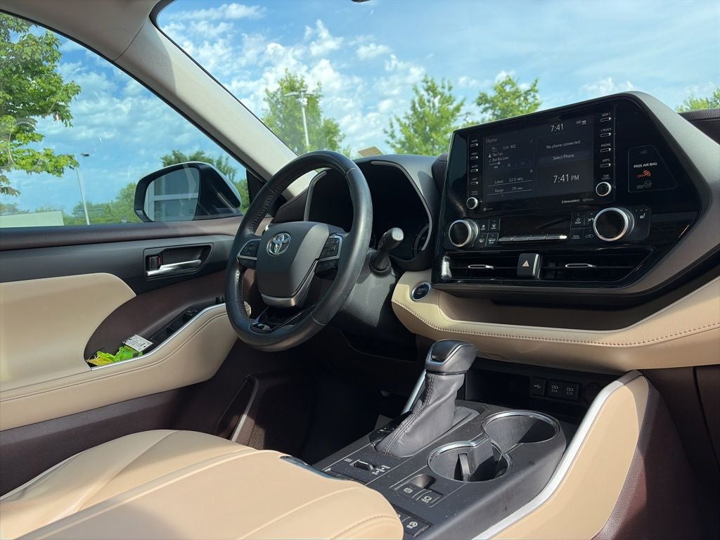 2020 Toyota Highlander XLE