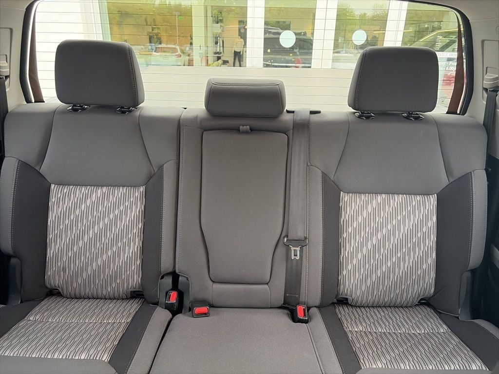 2018 Toyota Tundra SR5 5.7L V8 CLEAN CARFAX, BFGoodrich A/T Tires