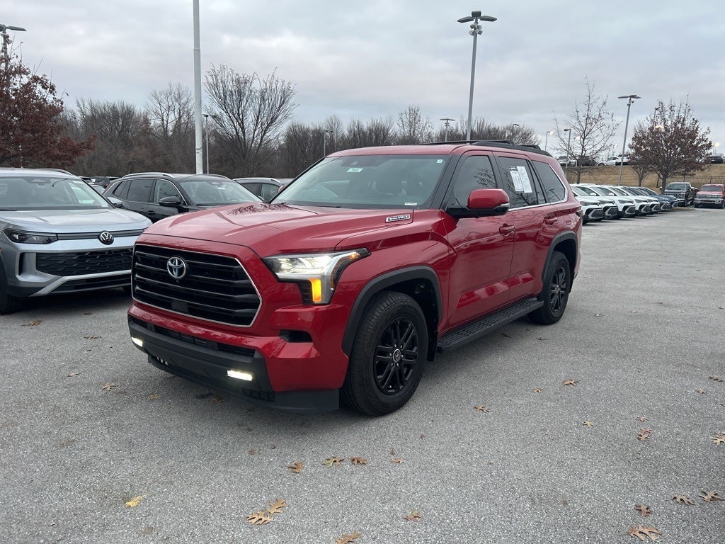 2024 Toyota Sequoia SR5