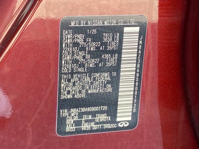 2025 INFINITI QX80 LUXE