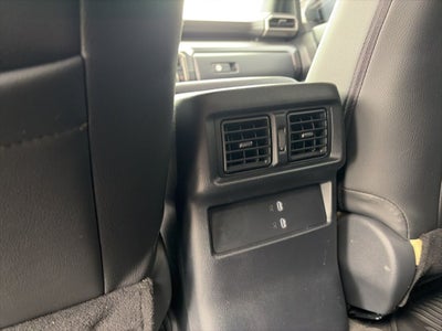 2025 Toyota 4Runner SR5 CLEAN 1 OWNER CARFAX 4WD AND CUSTOM LEATHER