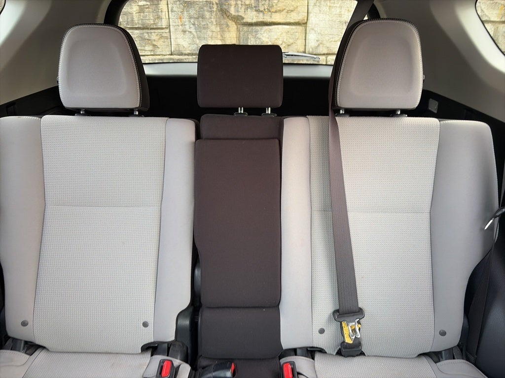 2018 Toyota RAV4 XLE GREAT CONDITION! GREAT SERVICE HISTORY!