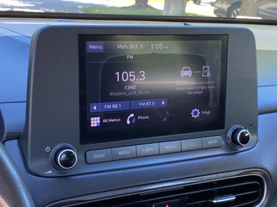 2022 Hyundai KONA SE