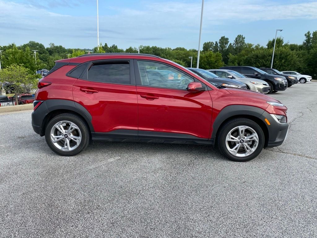 2022 Hyundai KONA SEL