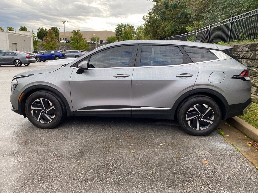 2025 Kia Sportage Hybrid LX