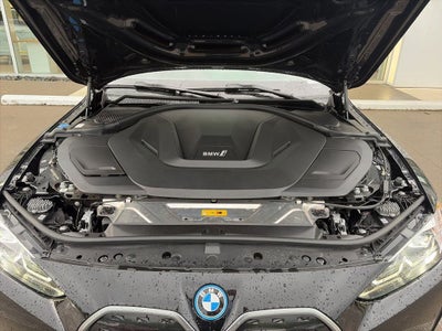 2024 BMW i4 eDrive35 CLEAN CARFAX PREMIUM PACKAGE!