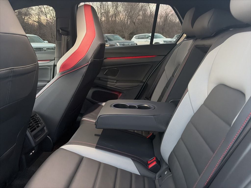 2024 Volkswagen Golf GTI 2.0T SE 1 OWNER LOCAL TRADE