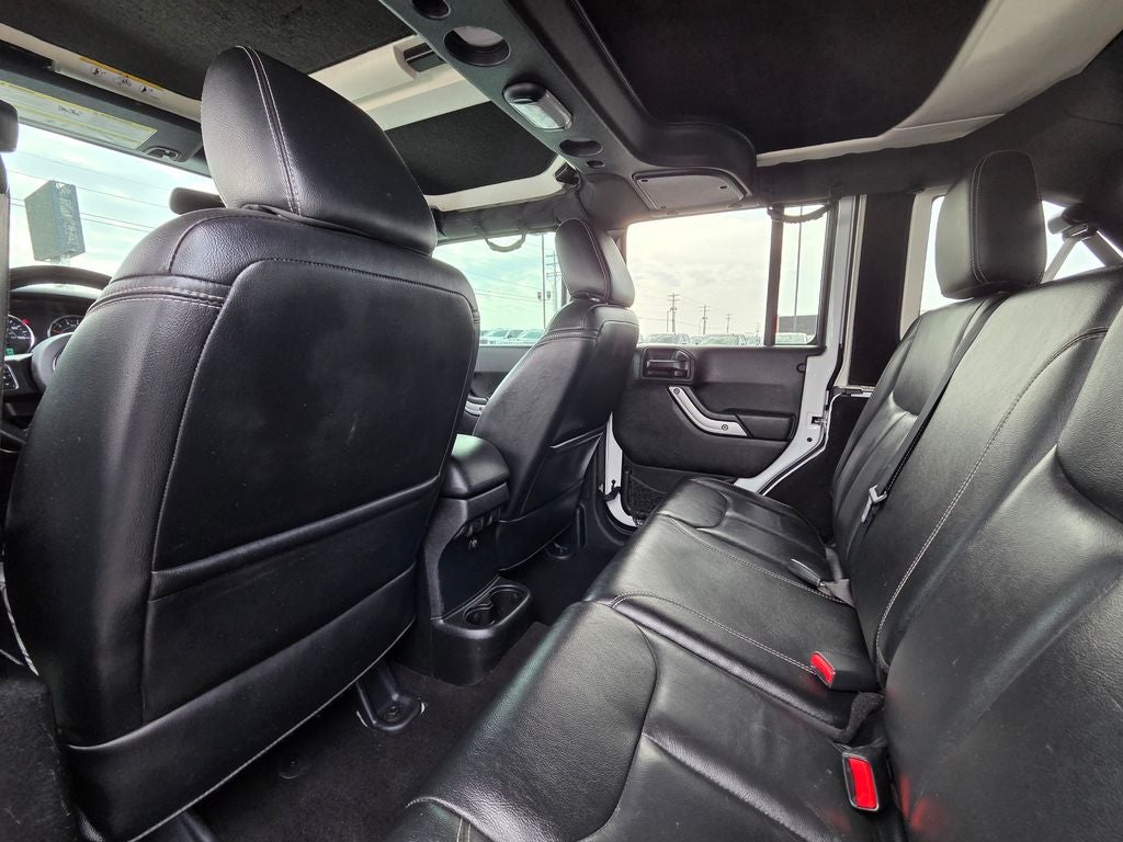 2017 Jeep Wrangler Unlimited Sahara