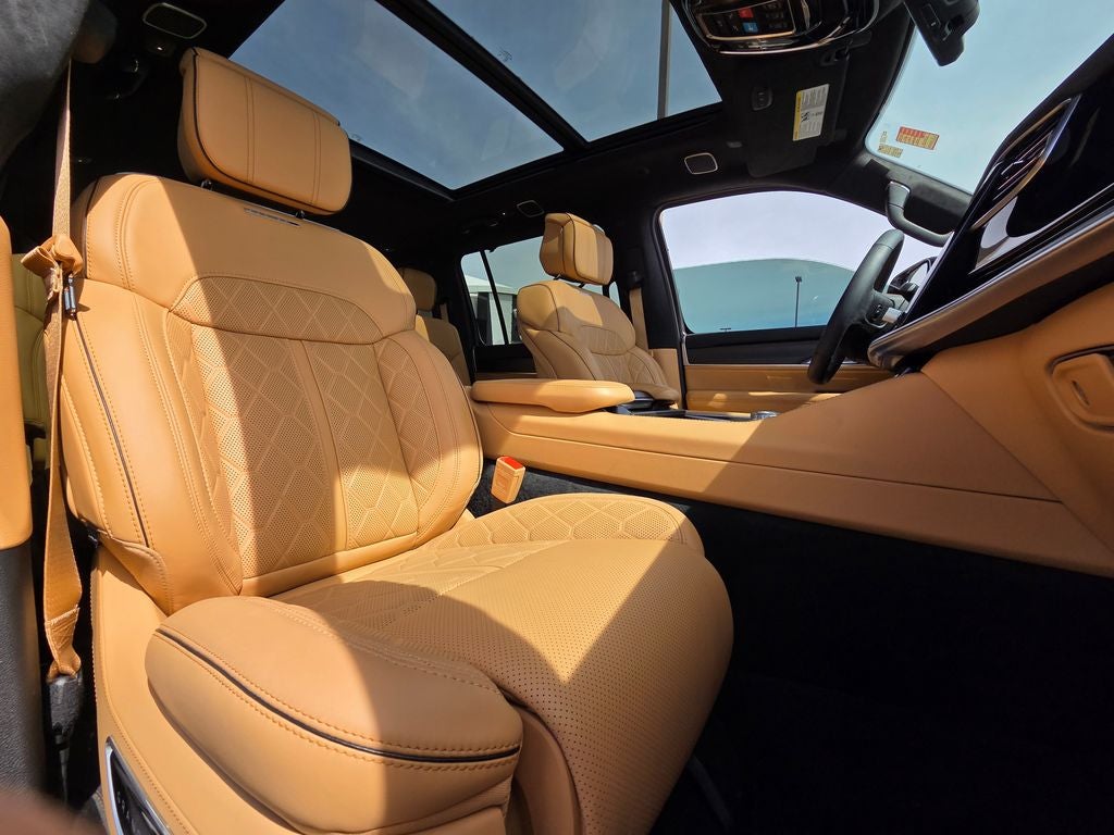 2025 Jeep Grand Wagoneer Series III