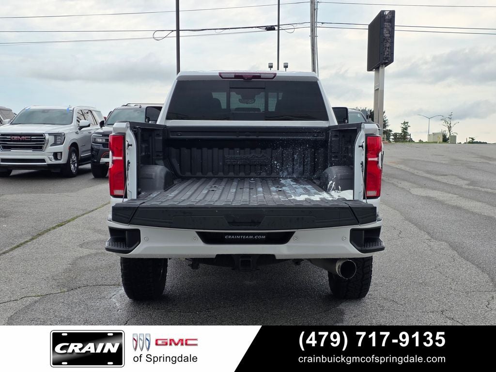 2024 Chevrolet Silverado 2500HD High Country Gooseneck/5th Wheel Prep Package