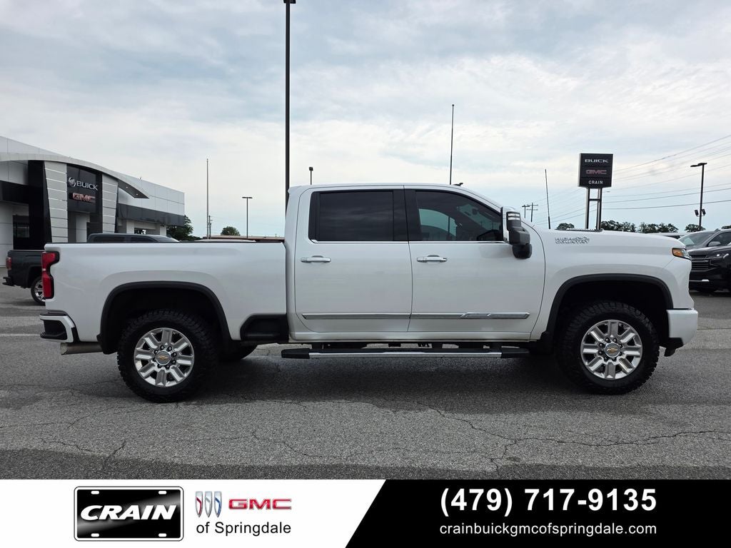2024 Chevrolet Silverado 2500HD High Country Gooseneck/5th Wheel Prep Package