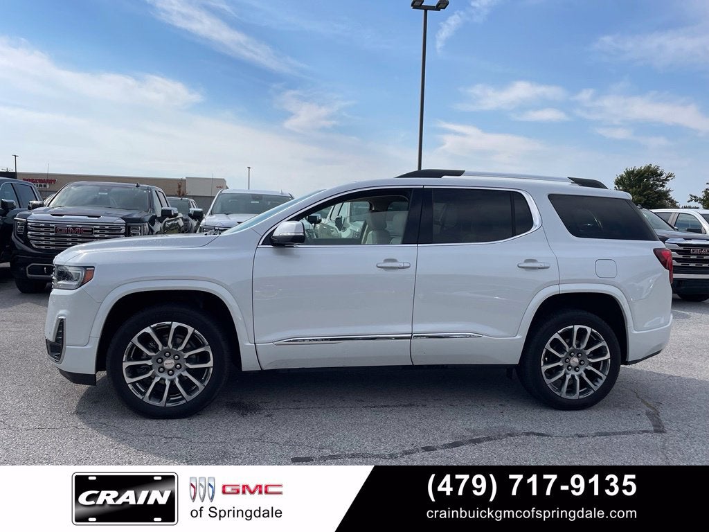 2023 GMC Acadia Denali