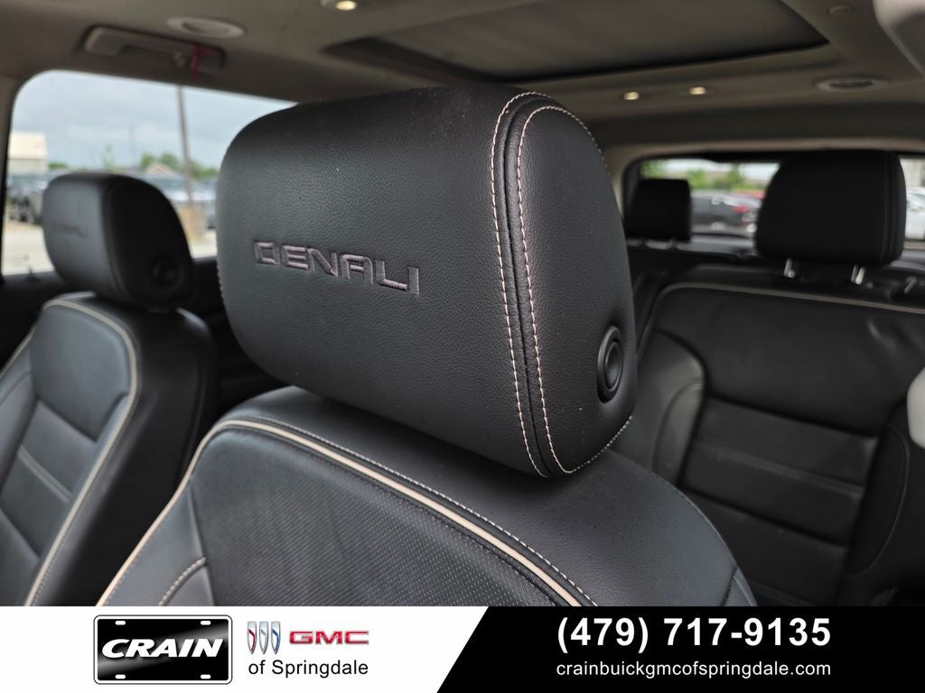 2022 GMC Acadia Denali ULTIMATE PACKAGE
