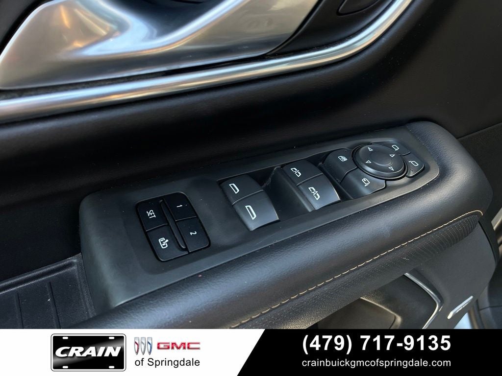 2022 GMC Yukon XL AT4