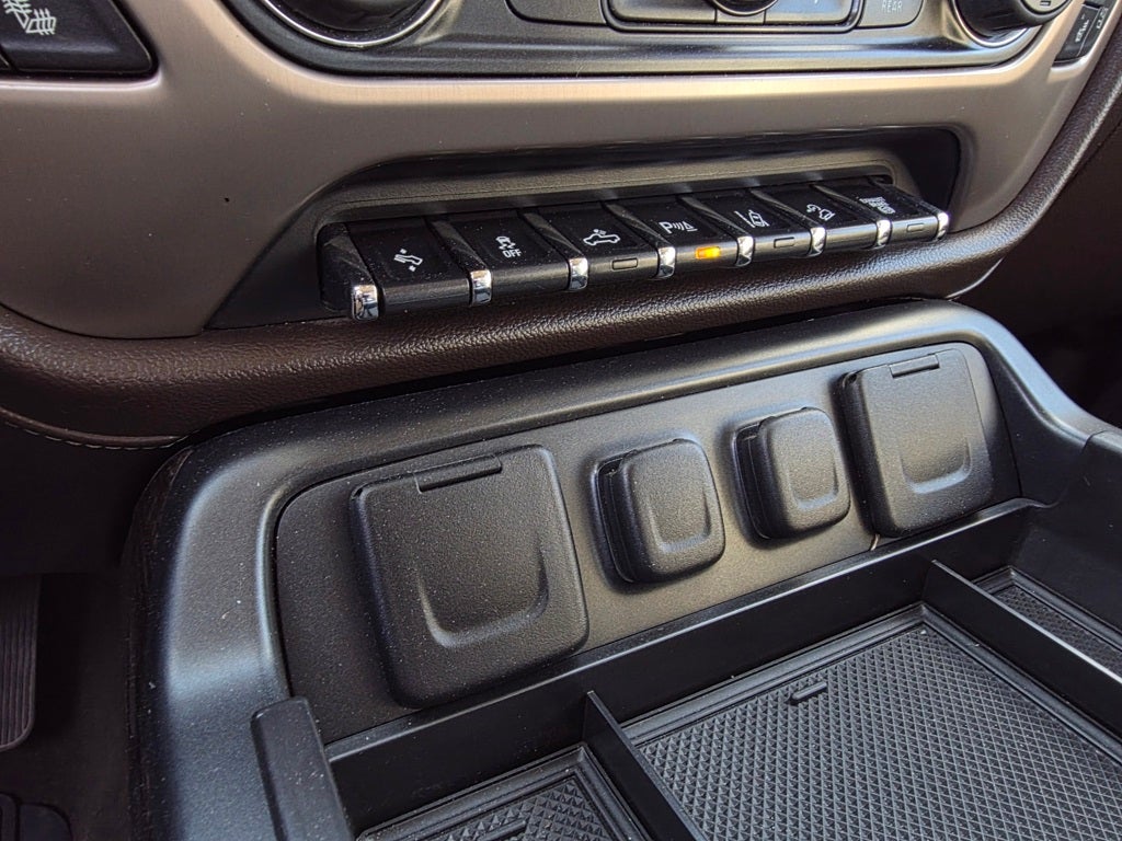 2015 GMC Sierra 2500HD Denali DURAMAX / SUNROOF /LOW MILES