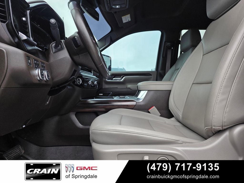 2024 GMC Sierra 2500HD SLT Leather Heated Ventellated Seats