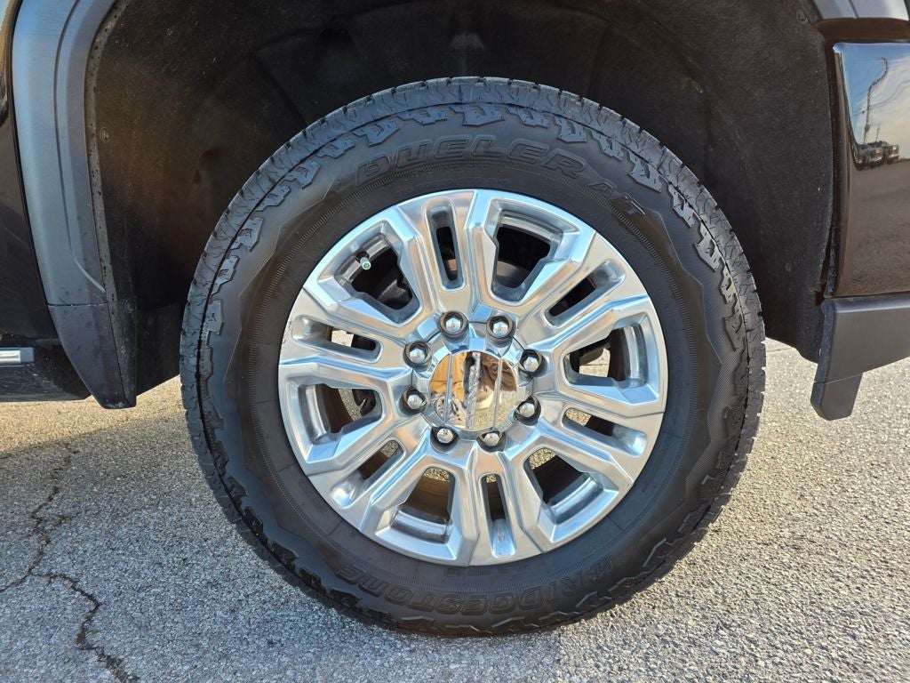 2023 GMC Sierra 2500HD Denali