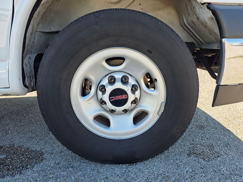 2023 GMC Savana 2500 Work Van