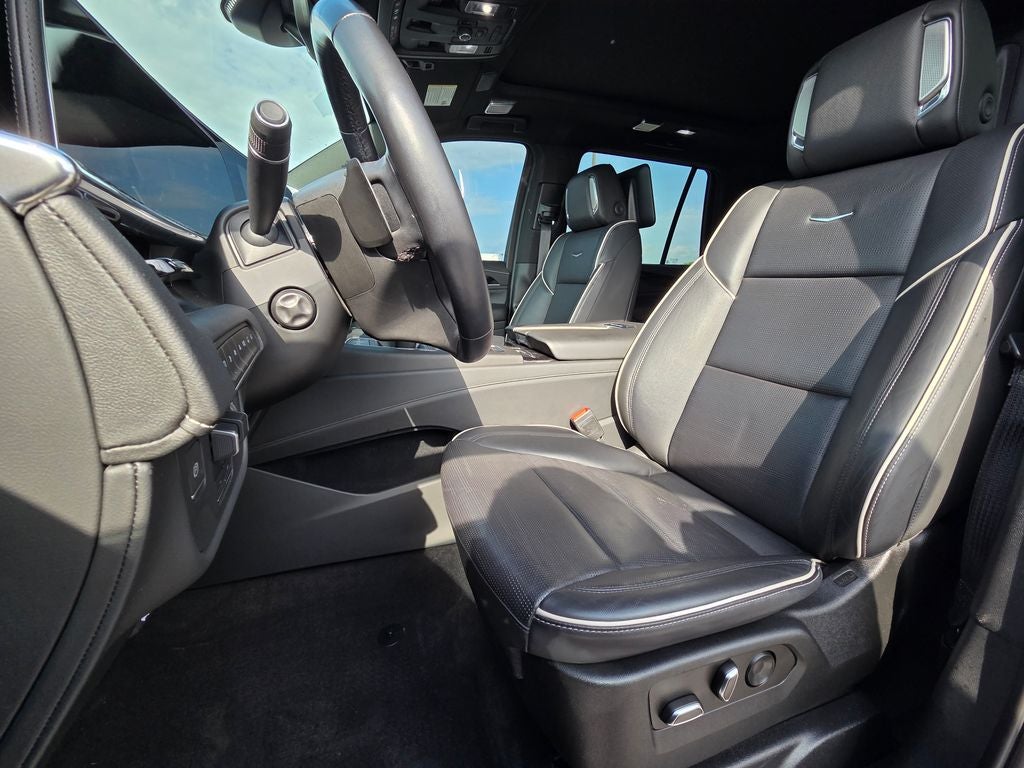 2022 Cadillac Escalade Sport