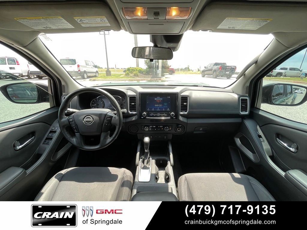 2023 Nissan Frontier SV