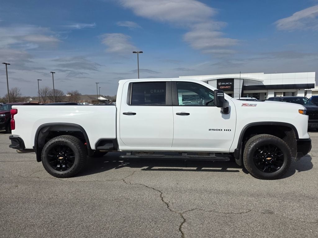 2025 Chevrolet Silverado 2500HD Custom