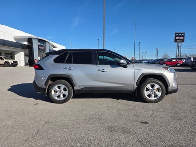 2020 Toyota RAV4 Hybrid XLE