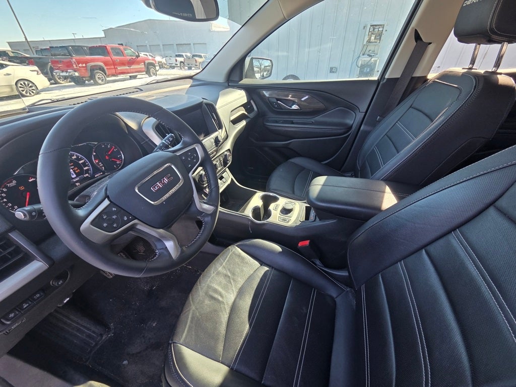 2022 GMC Terrain Denali