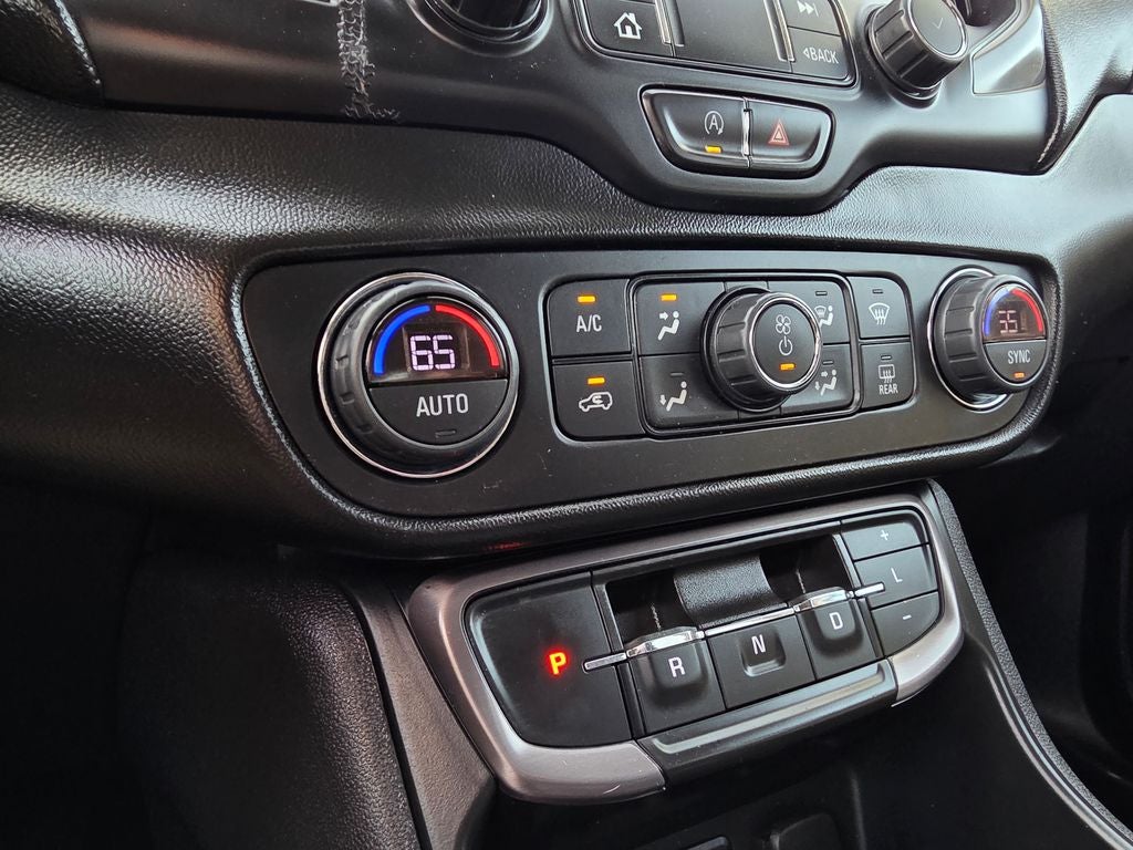 2022 GMC Terrain AT4