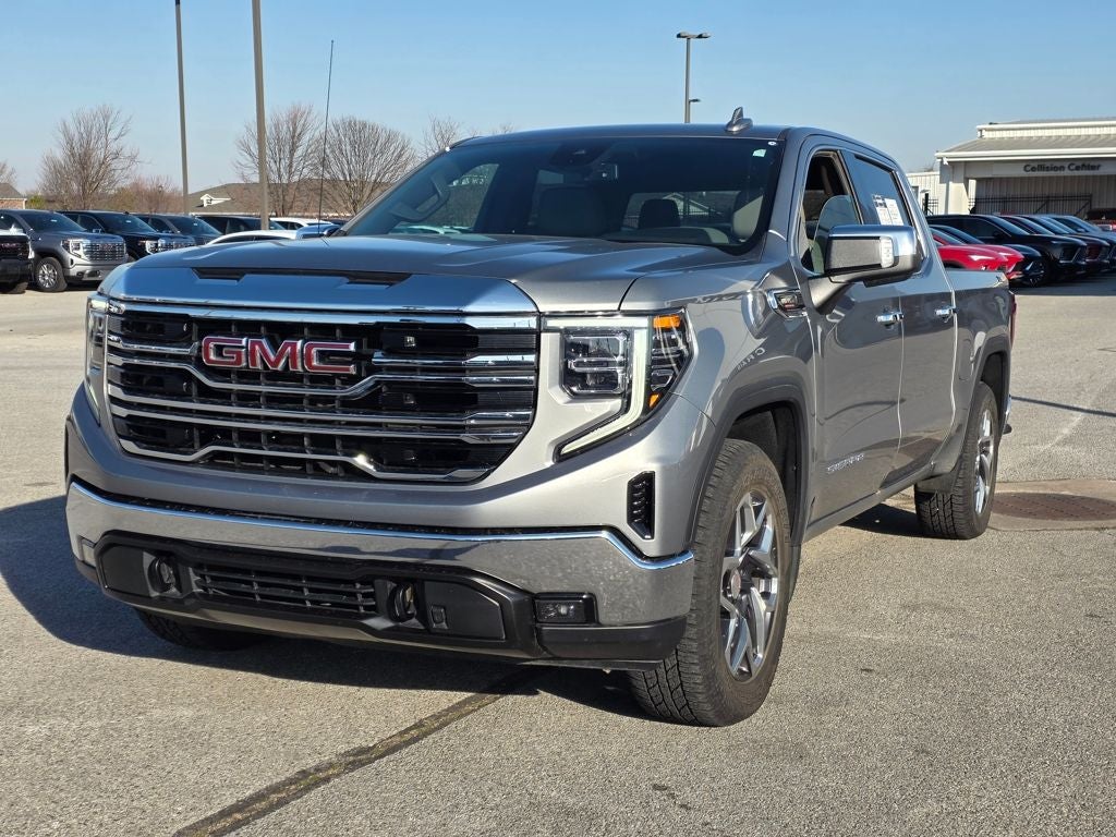 2024 GMC Sierra 1500 SLT