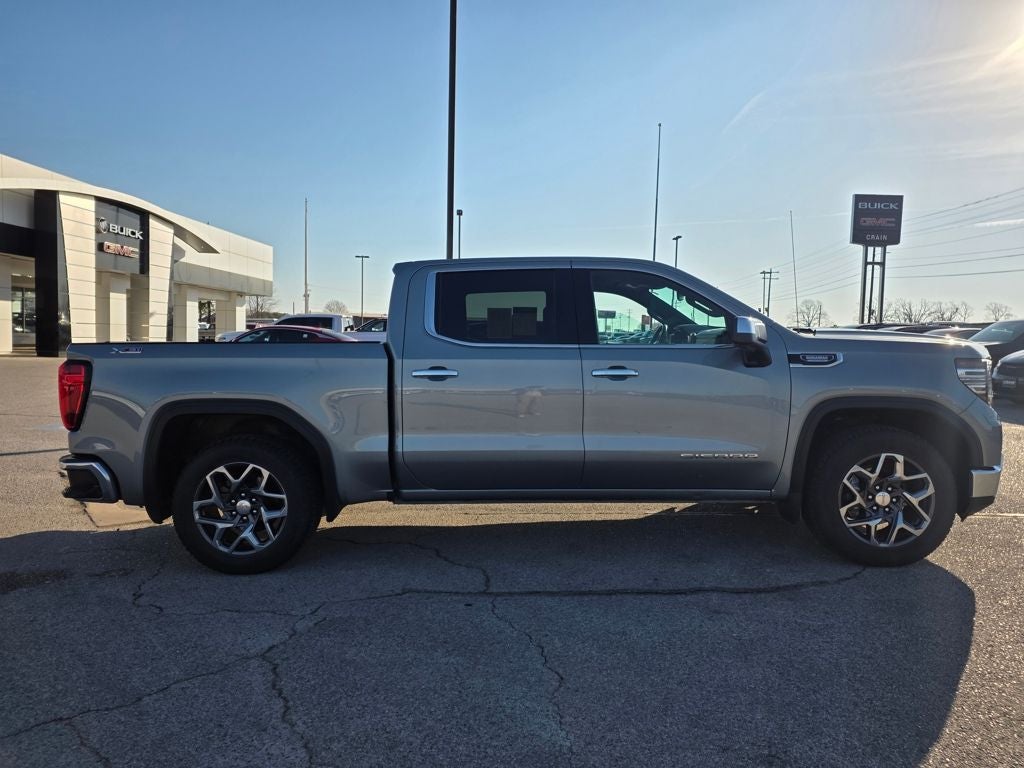 2024 GMC Sierra 1500 SLT