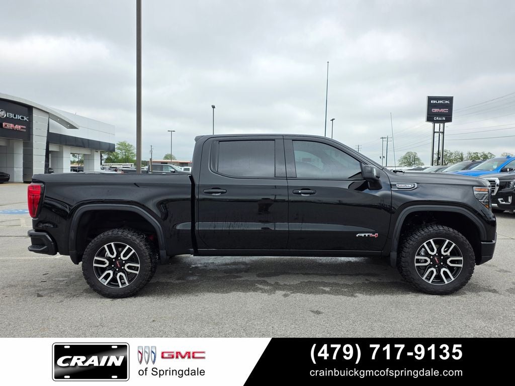 2024 GMC Sierra 1500 AT4