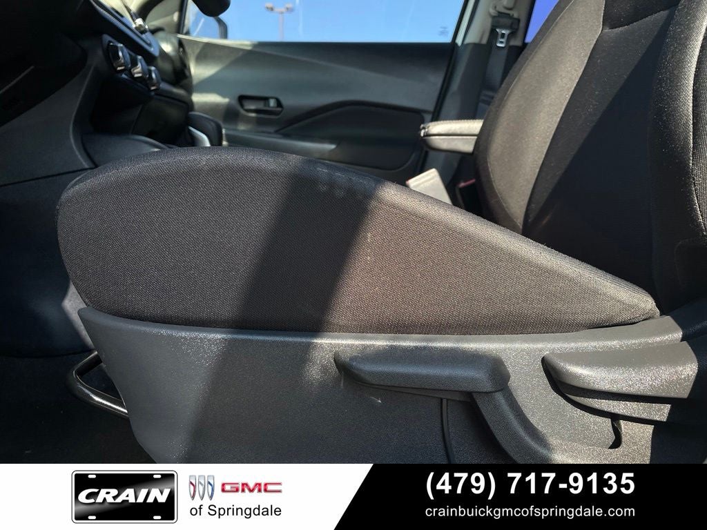 2023 Nissan Kicks S