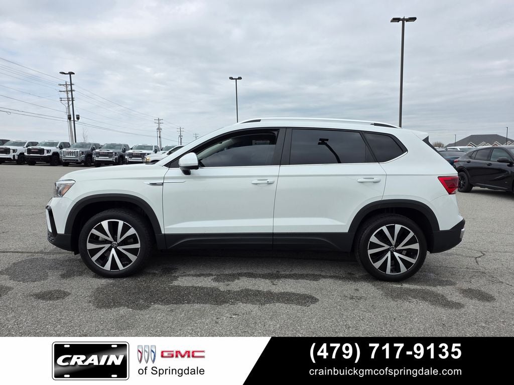 2023 Volkswagen Taos 1.5T SE CLEAN CARFAX
