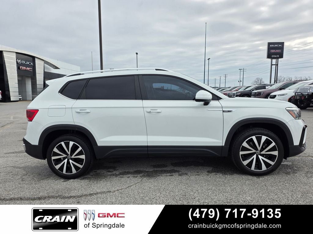 2023 Volkswagen Taos 1.5T SE CLEAN CARFAX