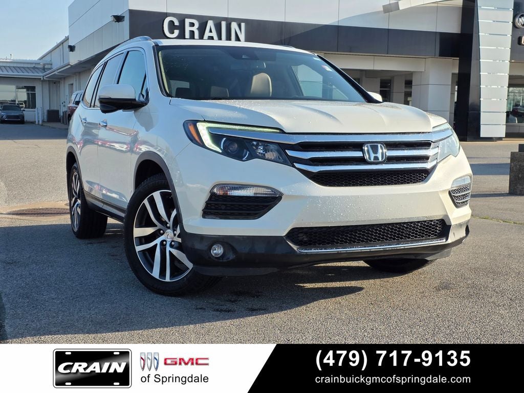 2018 Honda Pilot Touring Nav / Rear DVD / Honda Sensing
