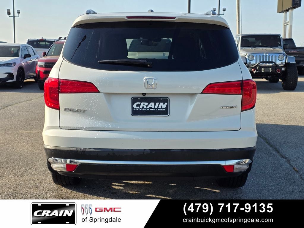 2018 Honda Pilot Touring Nav / Rear DVD / Honda Sensing
