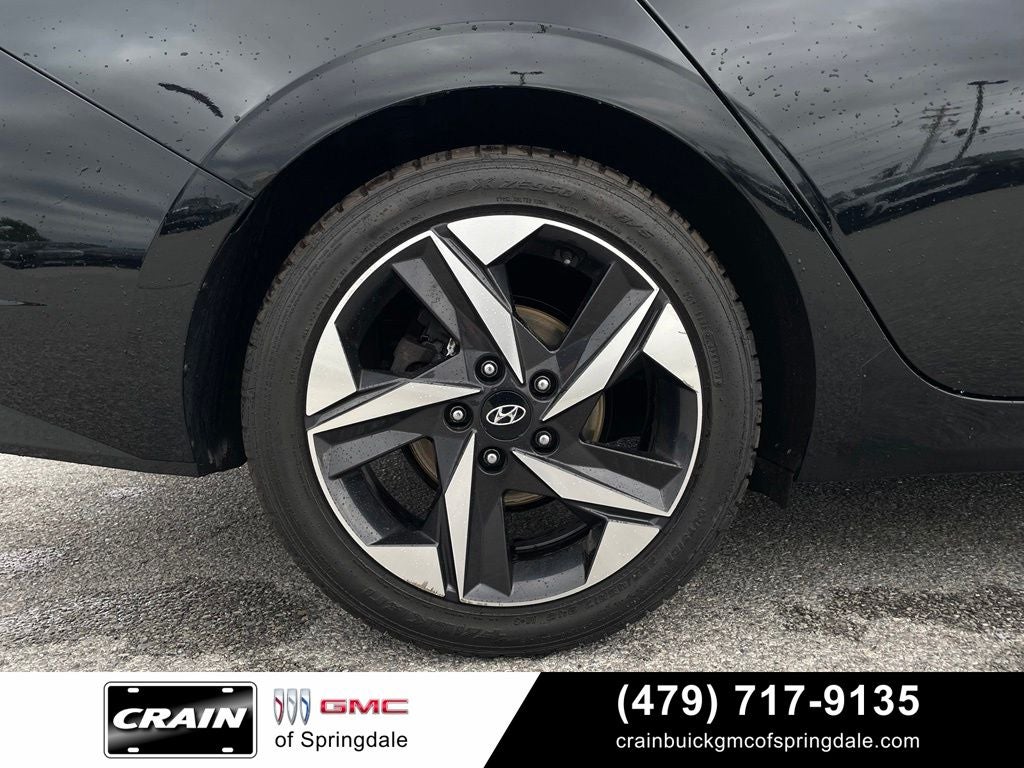 2021 Hyundai ELANTRA SEL