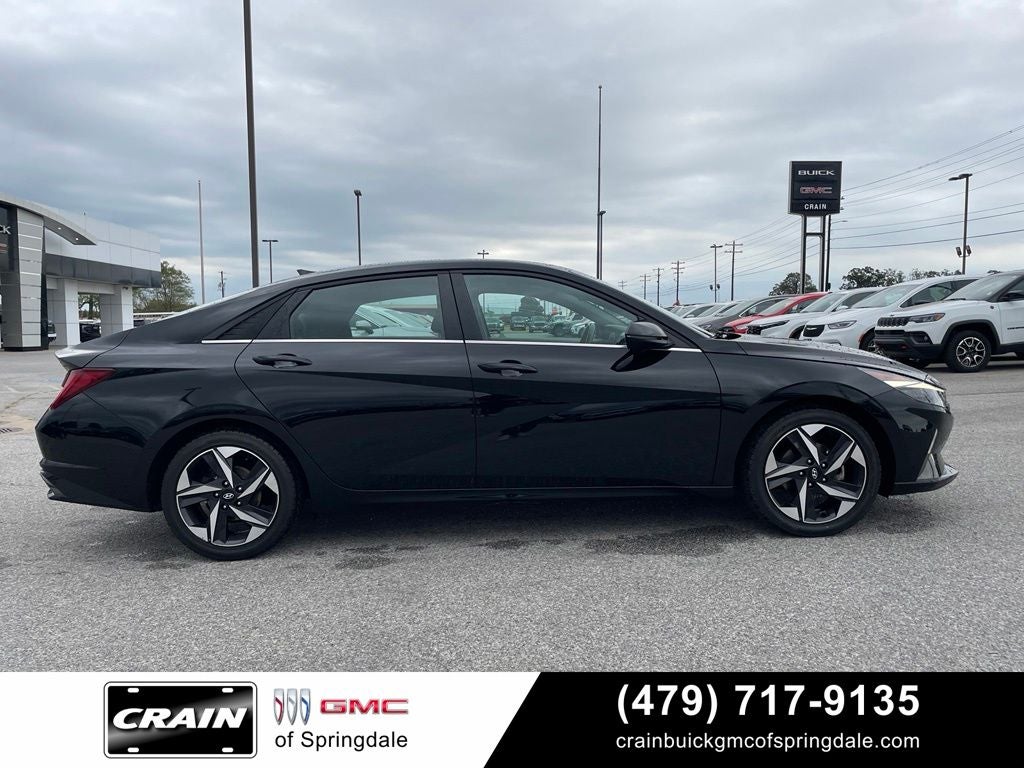 2021 Hyundai ELANTRA SEL